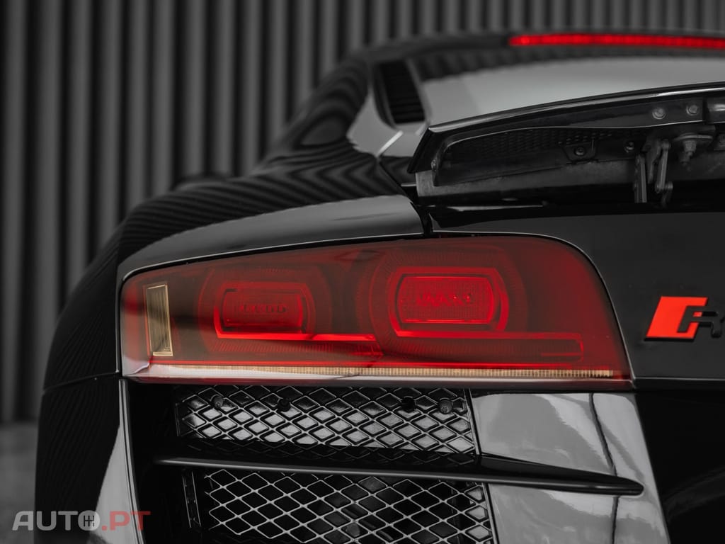 Audi R8 4.2 FSI quattro R tronic