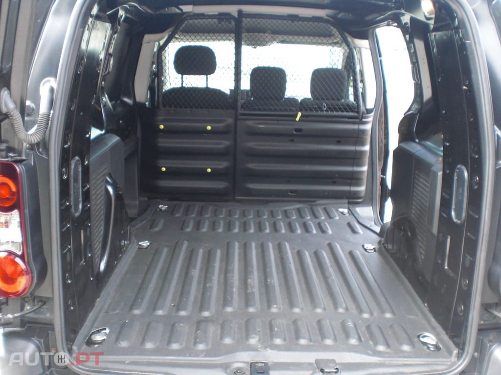 Peugeot Partner 1.6 BlueHDi L2 Pro 3L