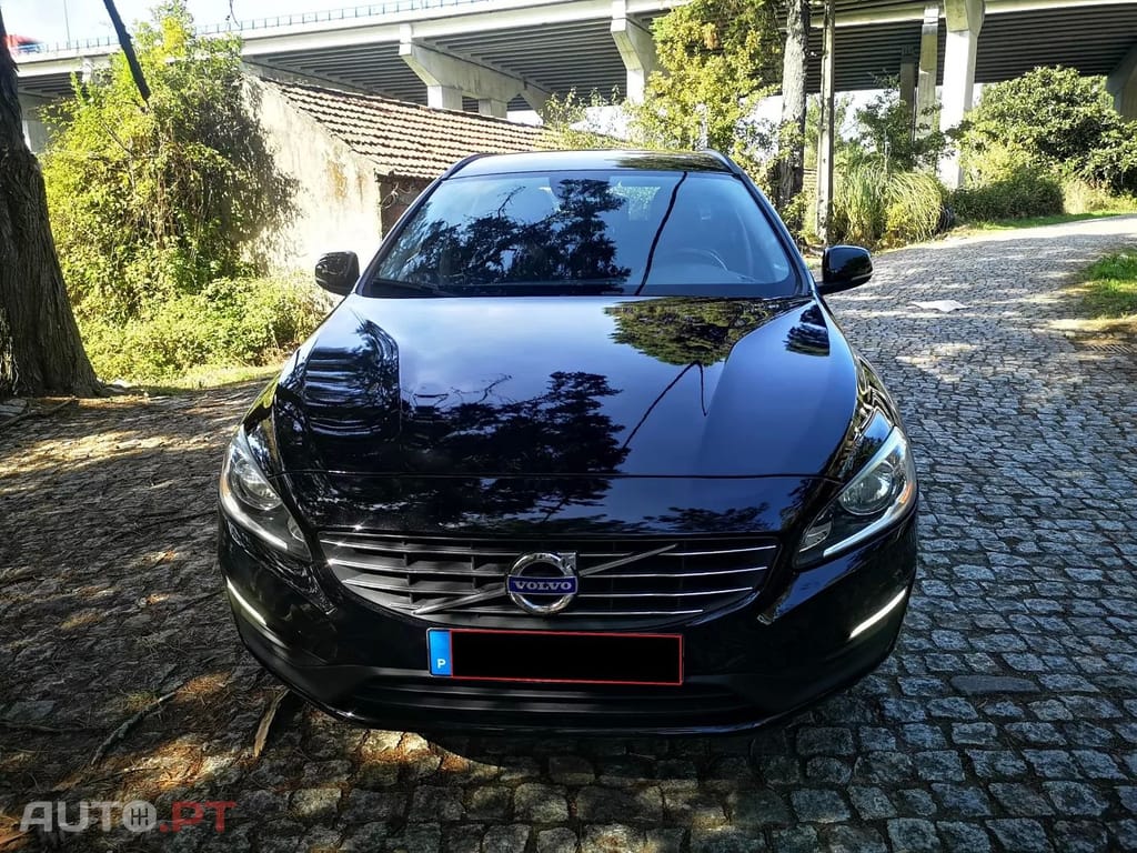 Volvo V60 2.0 D4 Momentum Eco Geartronic