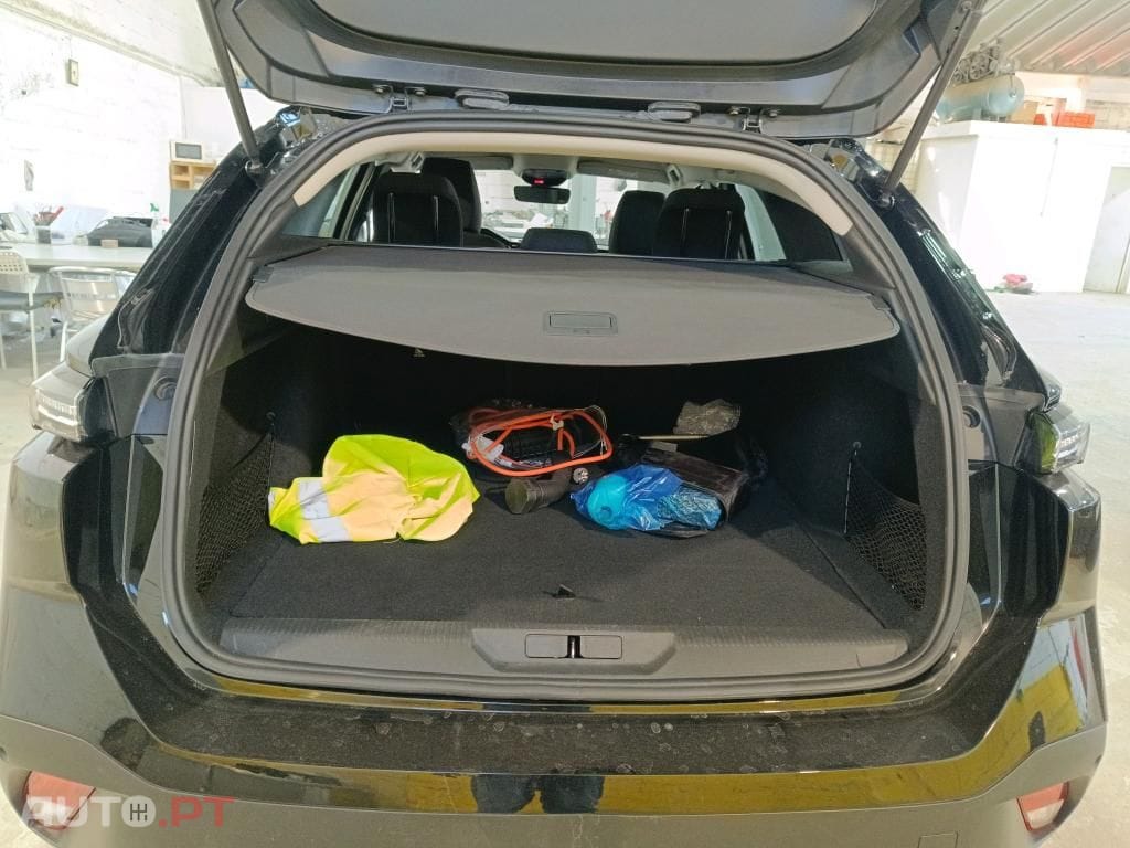 Peugeot 308 SW 1.6 Hybrid Active Pack e-EAT8