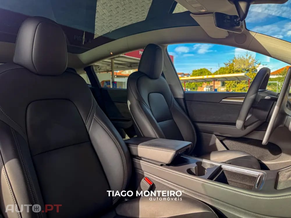 Tesla Model Y Tração Traseira
