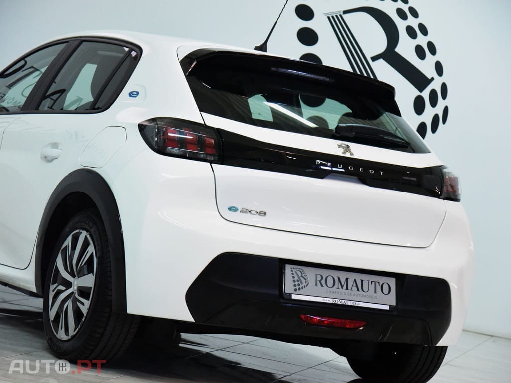 Peugeot E-208 ACTIVE PACK