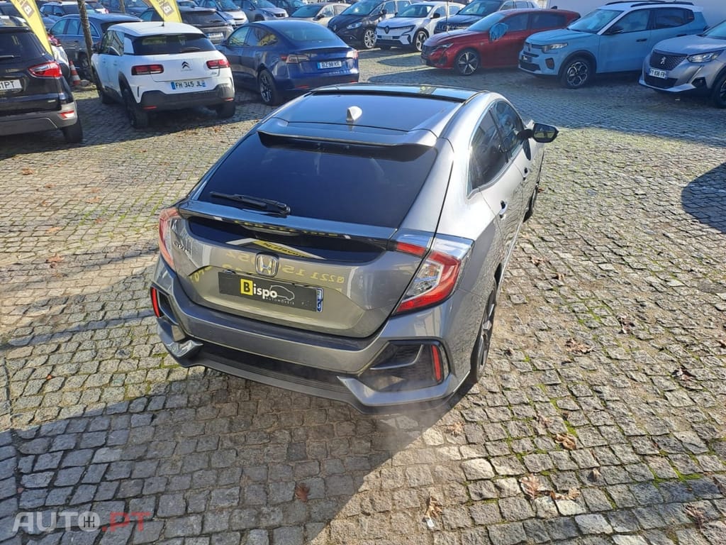 Honda Civic 1.0 i-VTEC Executive Premium CVT