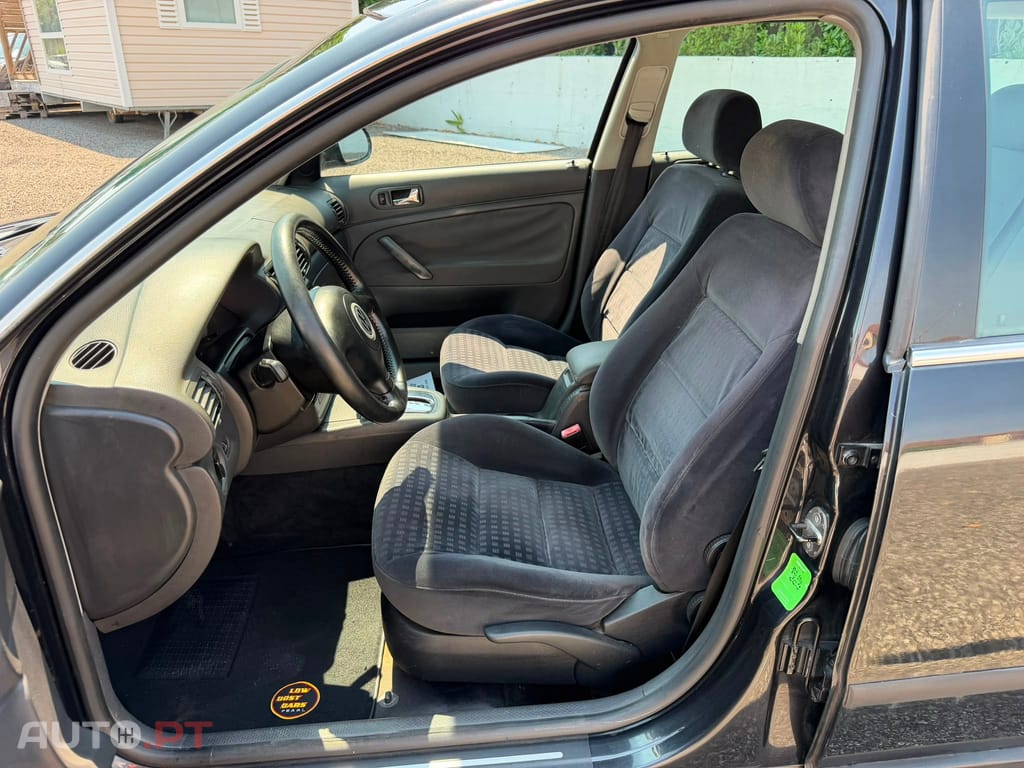 Volkswagen Passat 1.9 TDi Confortline Tip