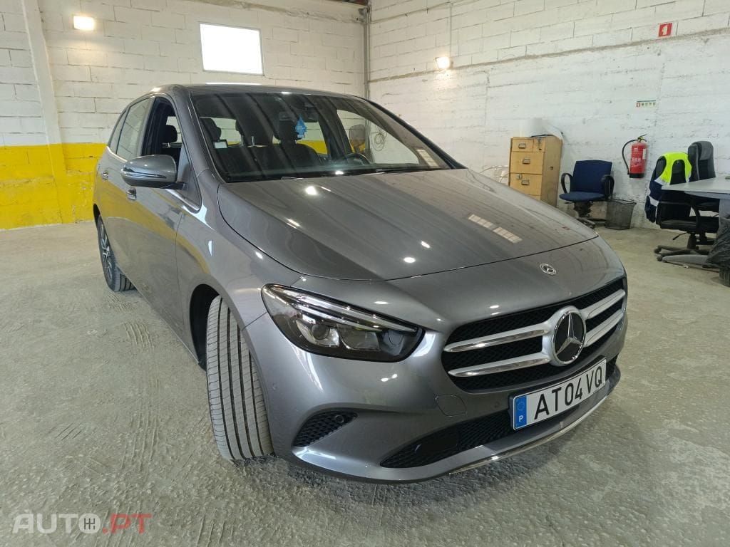 Mercedes-Benz B 250 e Style Plus