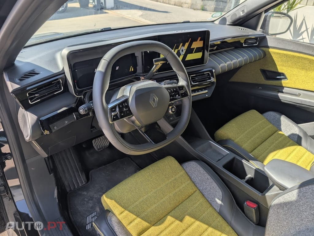 Renault 5 52 kWh Iconic Cinq Autonomia Conforto