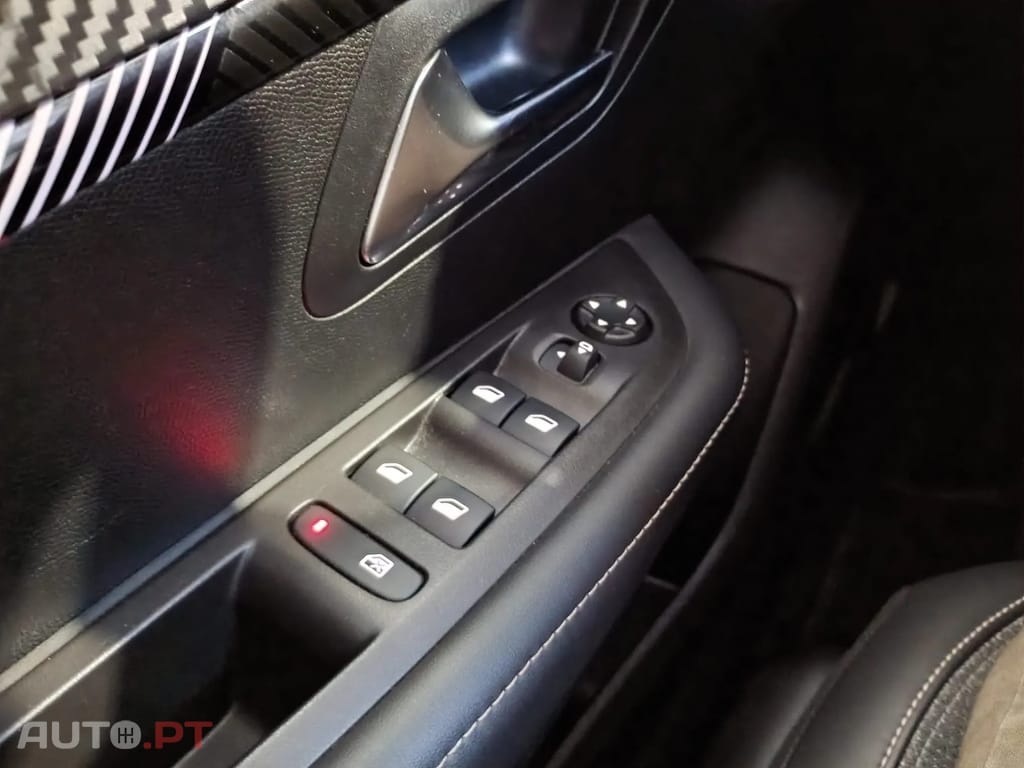 Peugeot 208 1.2 PureTech Allure