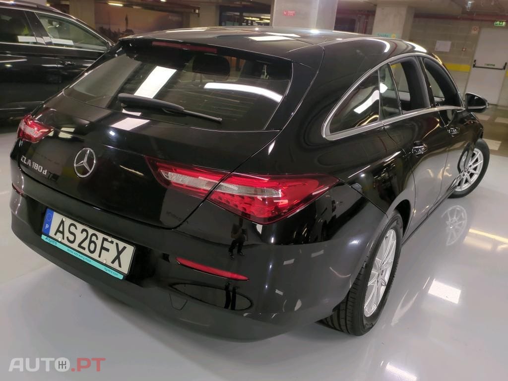 Mercedes-Benz CLA 180 d Shooting Brake Business Solutions.Grande Frota Aut.