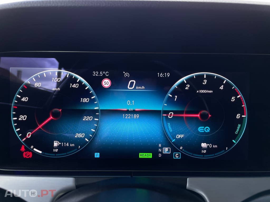 Mercedes-Benz E 300 de Avantgarde 4Matic