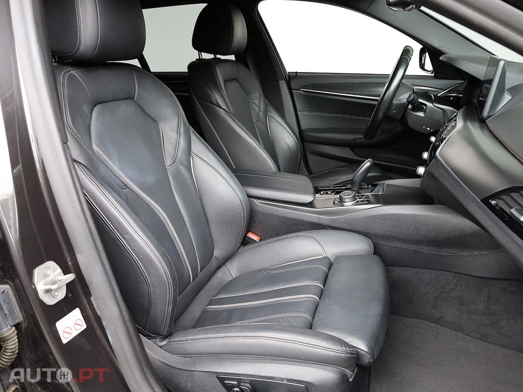 BMW 520 d Touring Pack M Auto