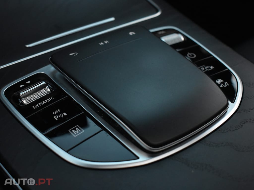 Mercedes-Benz GLC 300 de 4Matic 9G-TRONIC AMG Line