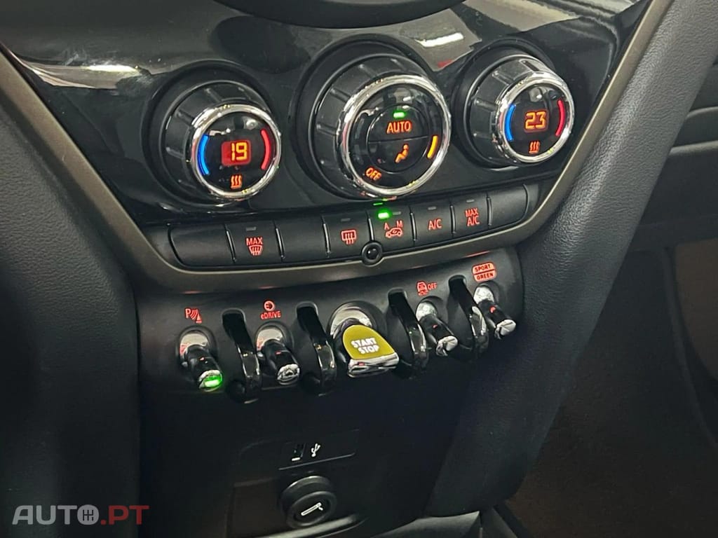 MINI Countryman Cooper S E ALL4 Auto