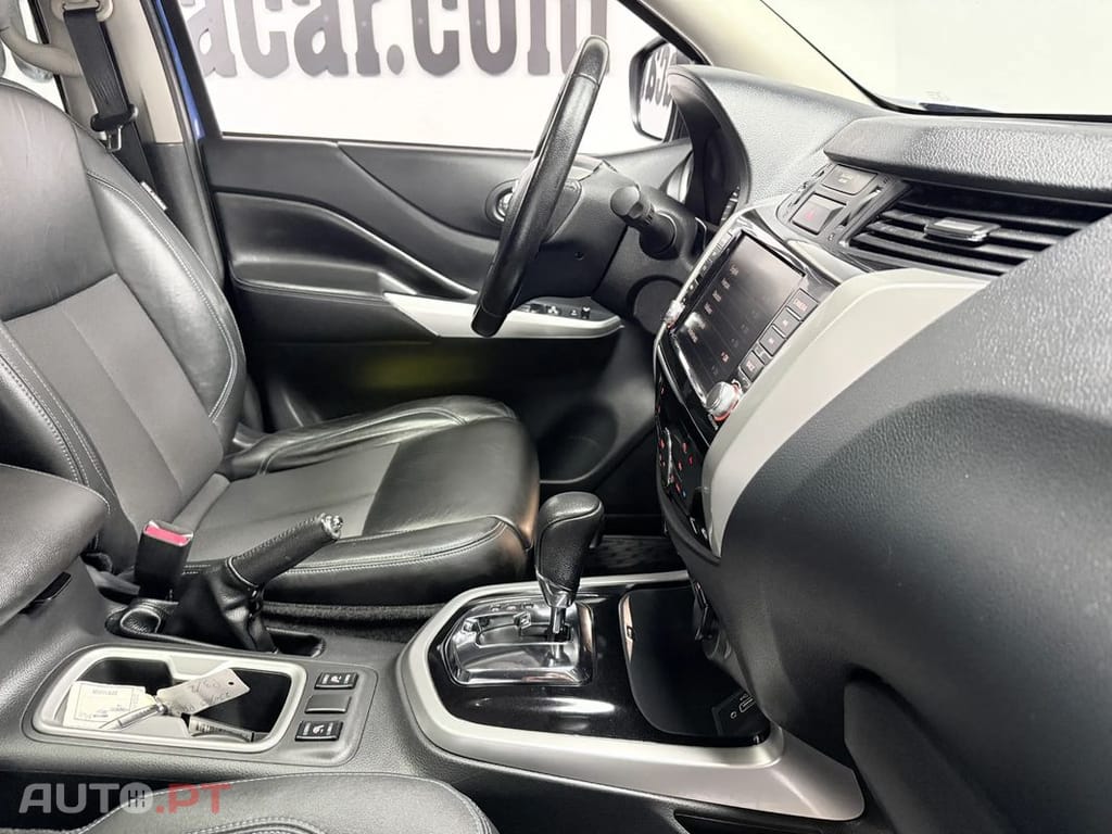 Nissan Navara 2.3 dCi CD 4WD N-Guard Auto