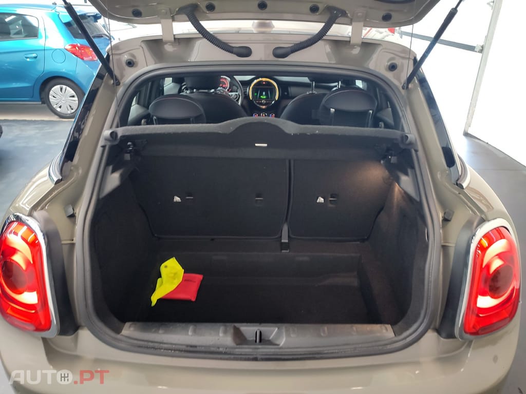 MINI Cooper D