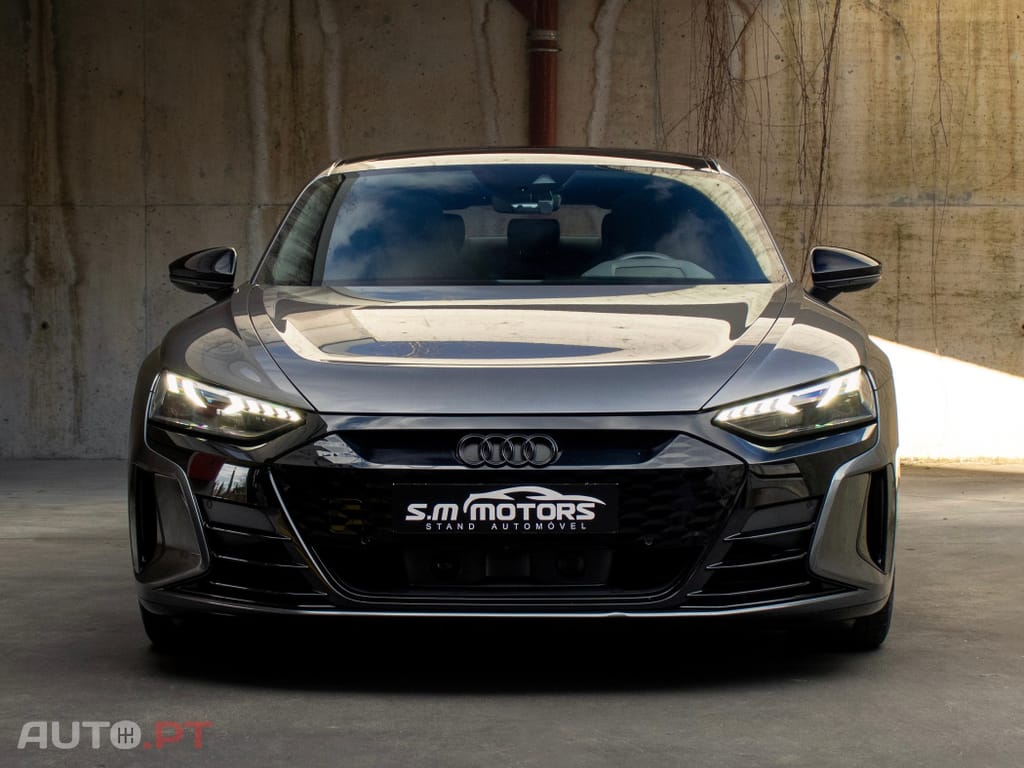 Audi E-Tron GT quattro