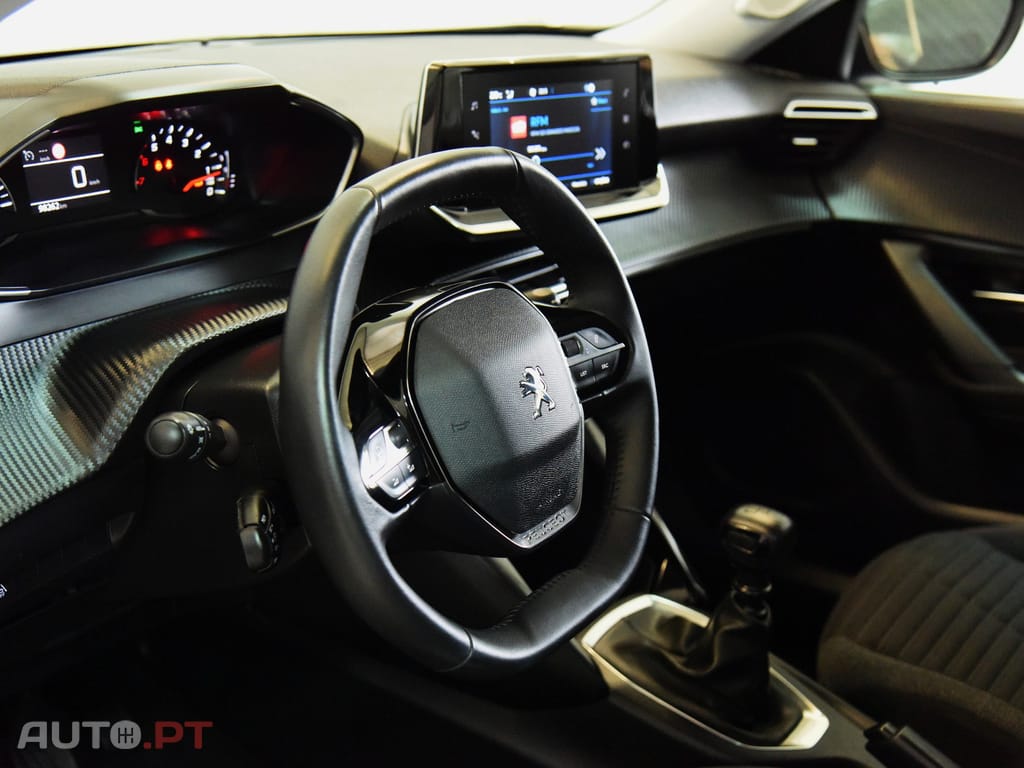 Peugeot 2008 1.5 BlueHDi Active Pack
