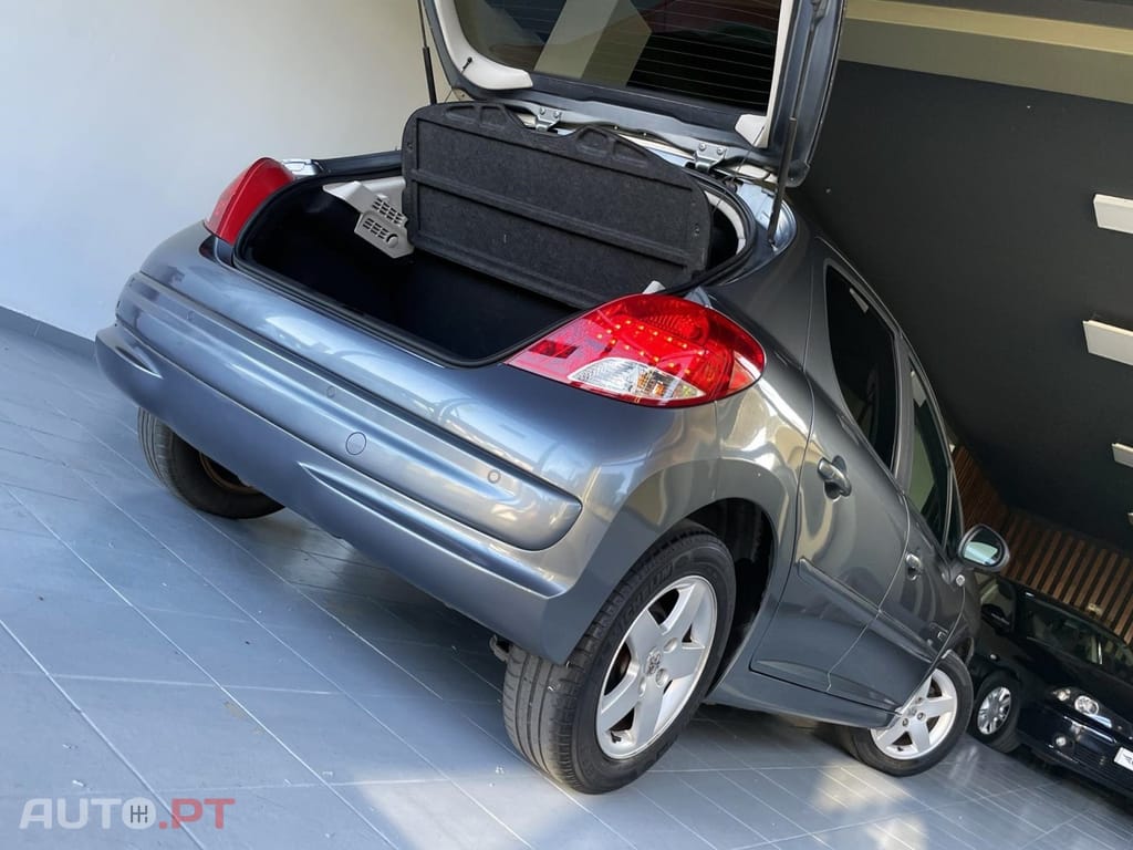 Peugeot 207 1.4 HDi SE Sportium
