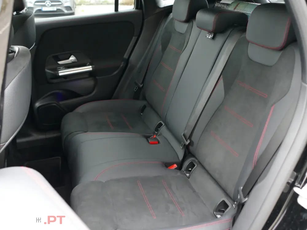 Mercedes-Benz GLA 250 e AMG Line
