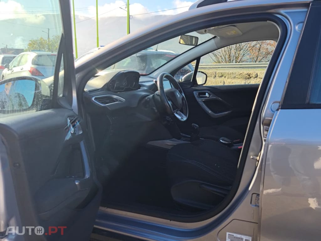 Peugeot 2008 1.6 HDi