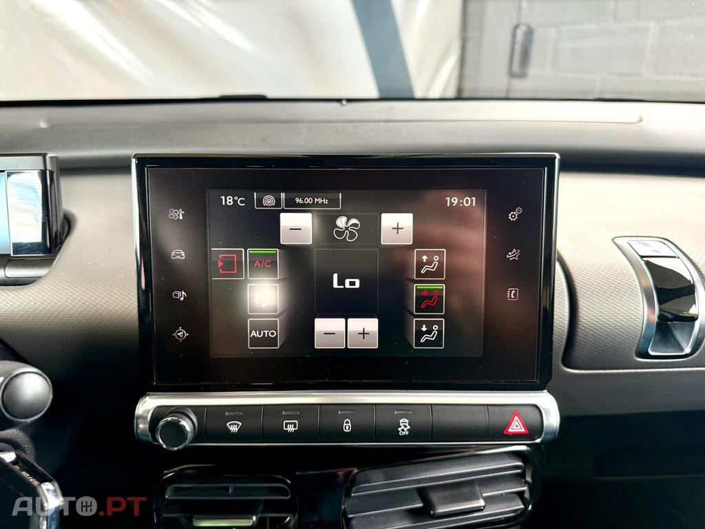 Citroen C4 Cactus 1.2 PureTech Shine