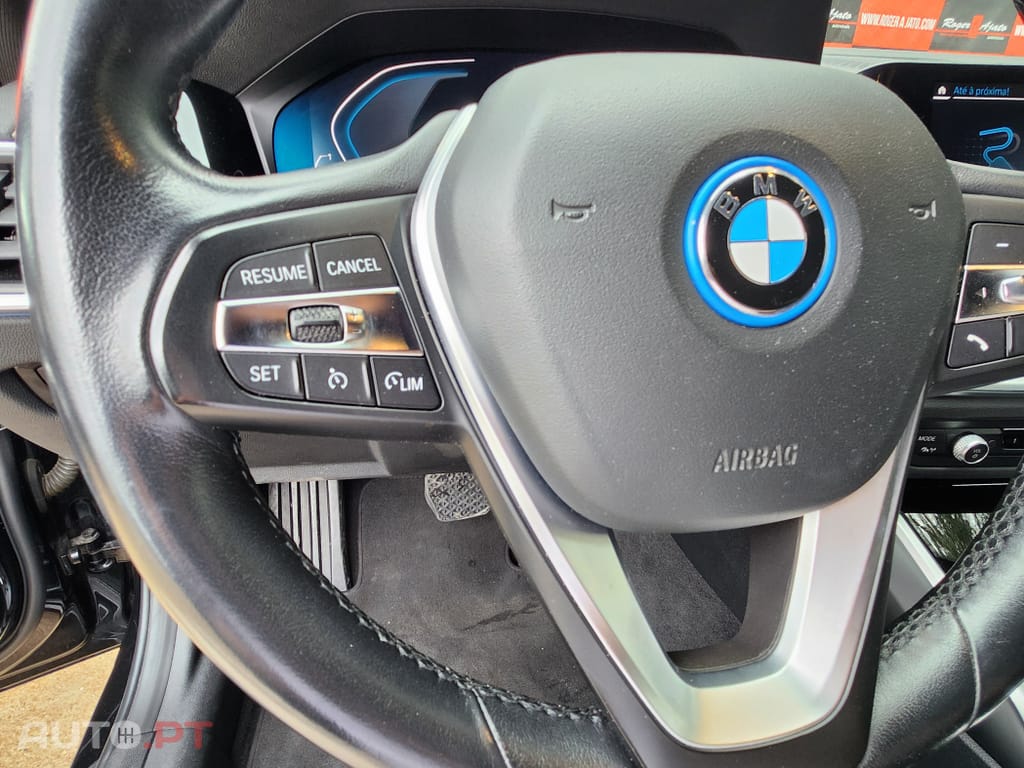 BMW 320 e Line Sport Auto
