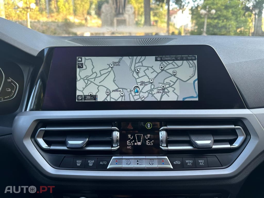 BMW 330 e Touring Corporate Edition Auto