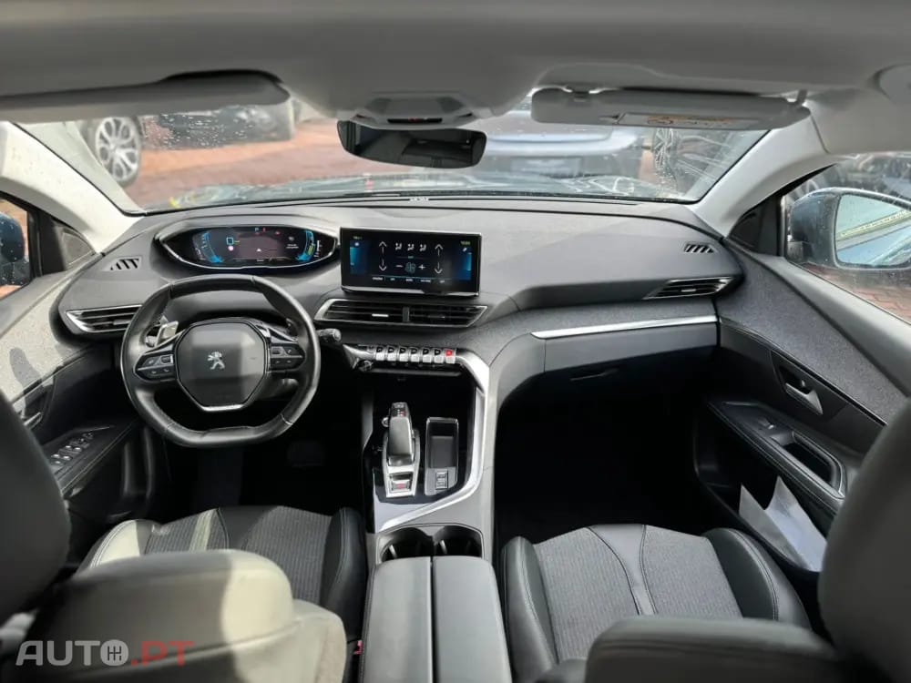 Peugeot 3008 1.6 Hybrid Allure e-EAT8