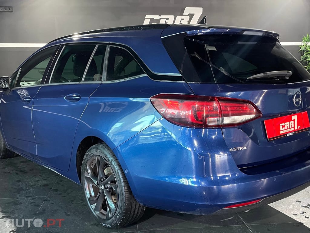 Opel Astra Sports Tourer 1.2 T Elegance