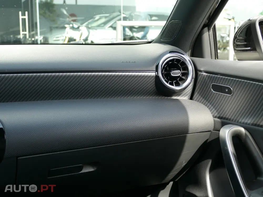 Mercedes-Benz A 250 e Progressive