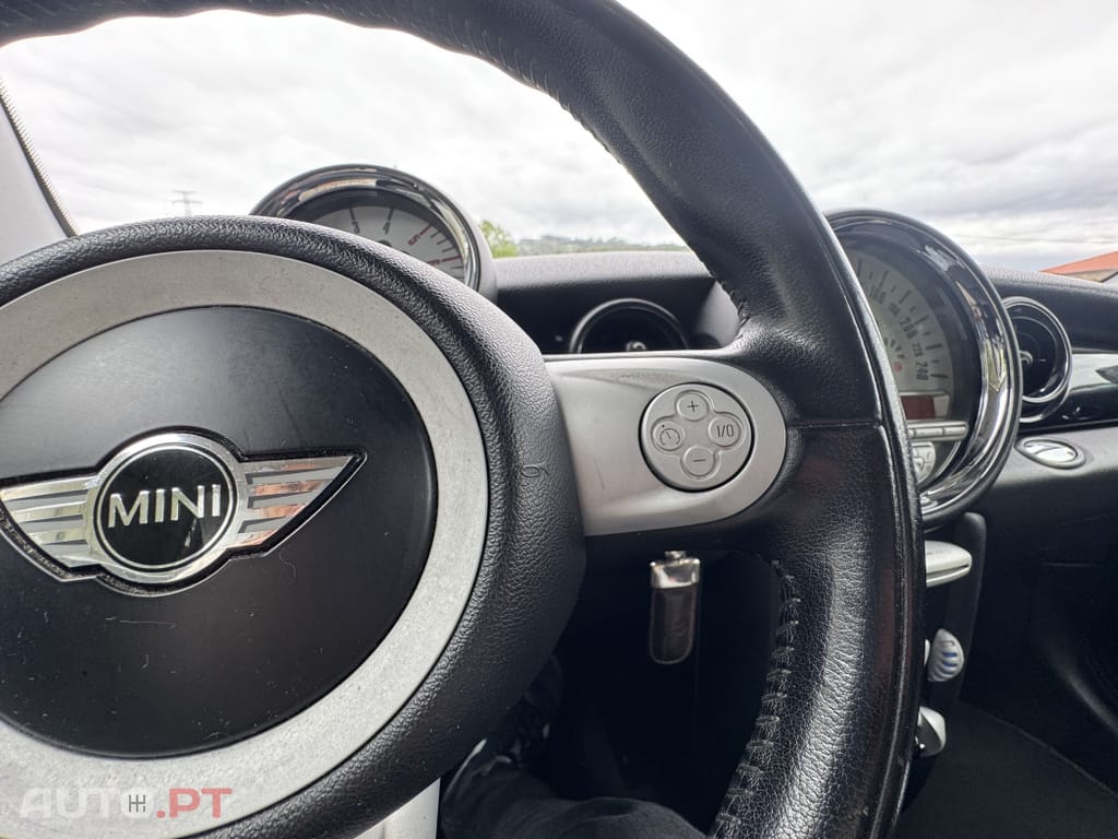 MINI Cooper D