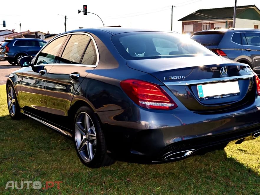 Mercedes-Benz C 300 BlueTEC Hybrid AMG Line