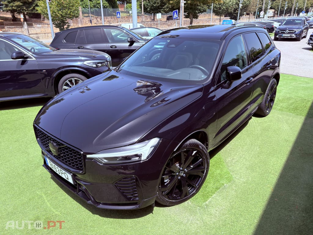 Volvo XC60 2.0 T6 PHEV Black Edition AWD