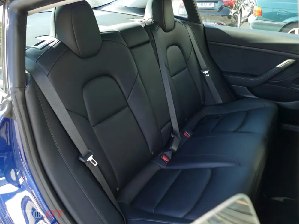 Tesla Model 3 Tração Traseira
