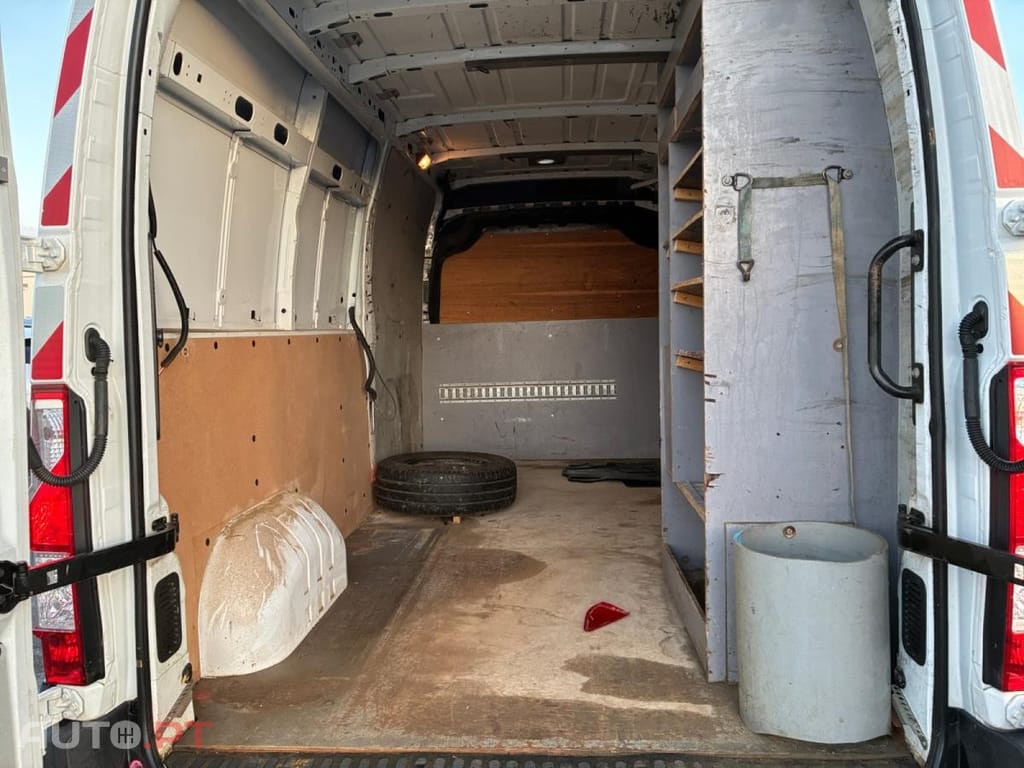 Renault Master 2.3 dCi L3H2 3.5T Grand Confort