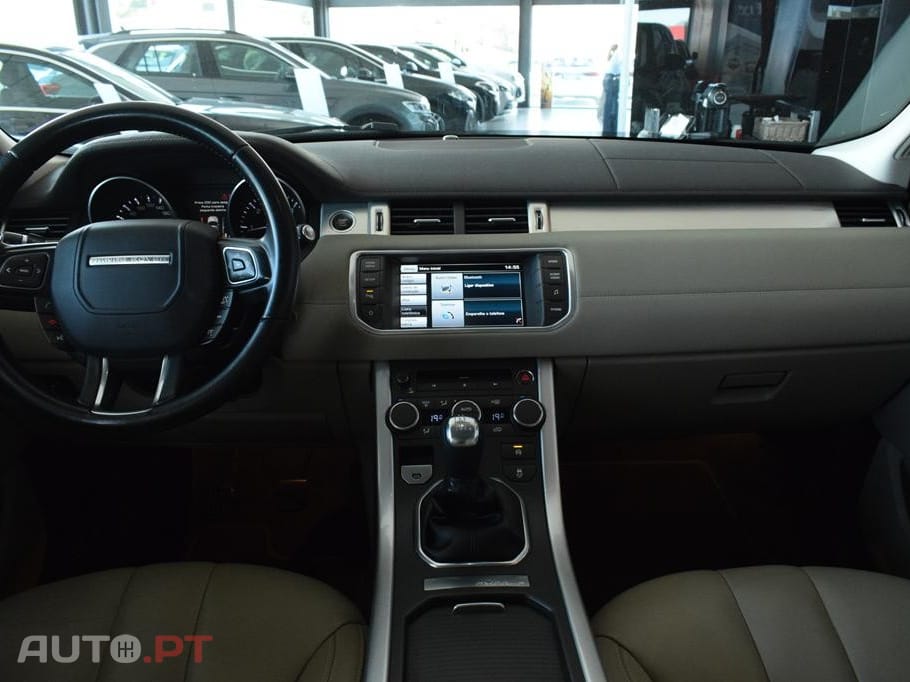 Land Rover Evoque 2.2 eD4 Dynamic