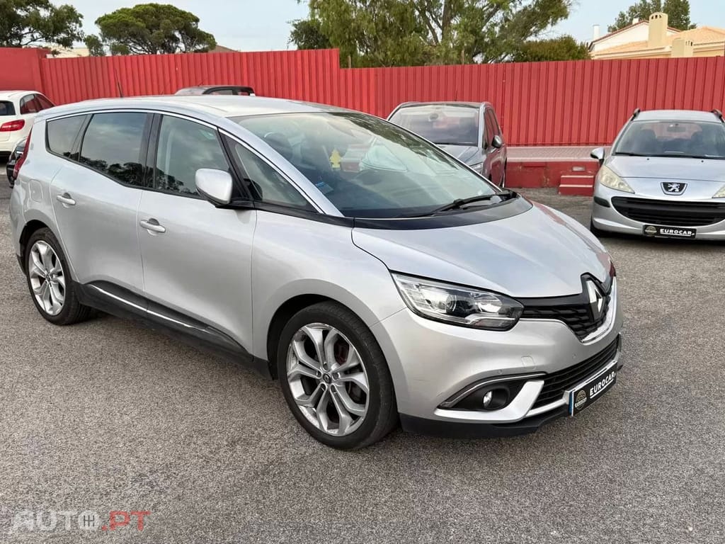Renault Grand Scénic BLUE dCi 120 BLACK EDITION
