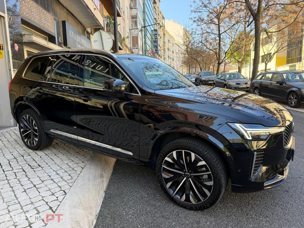 Volvo XC90 2.0 T8 PHEV Black Edition AWD