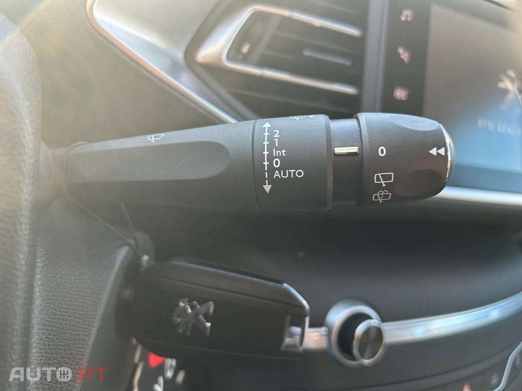 Peugeot 308 SW 1.5 HDI ALLURE