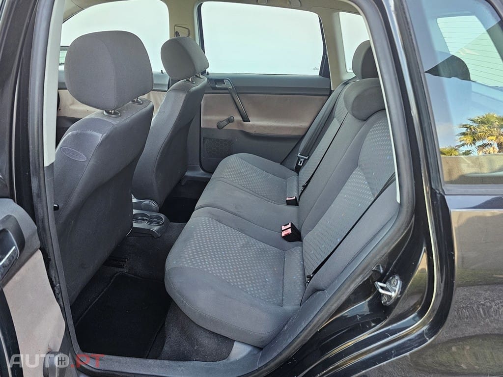 Volkswagen Polo 1.2 Basis