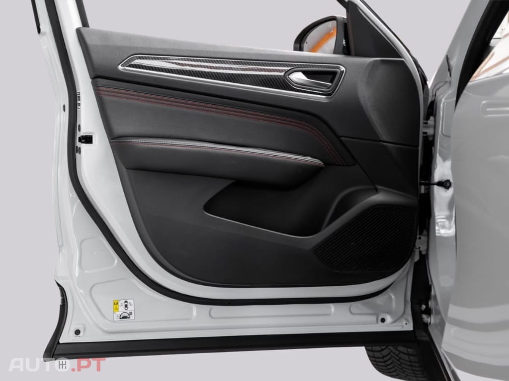 Renault Arkana R.S Line E-TECH I.V.A DEDUTIVEL