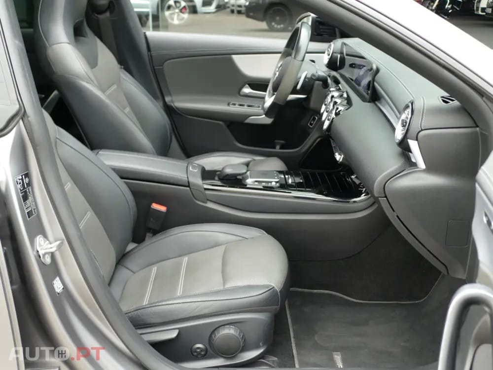 Mercedes-Benz CLA 250 e AMG Line