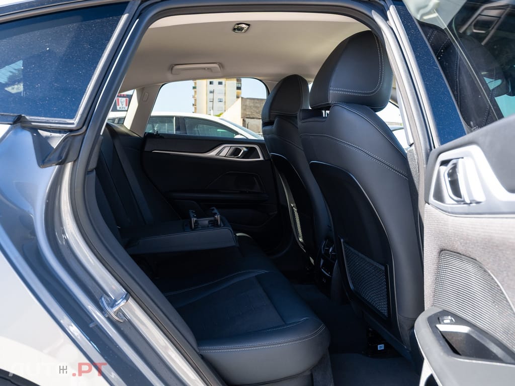 BMW i4 eDrive35