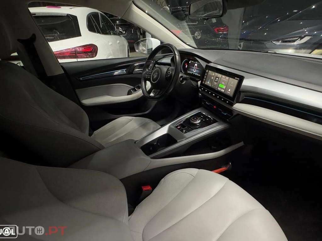 MG MG5 51 kWh Luxury