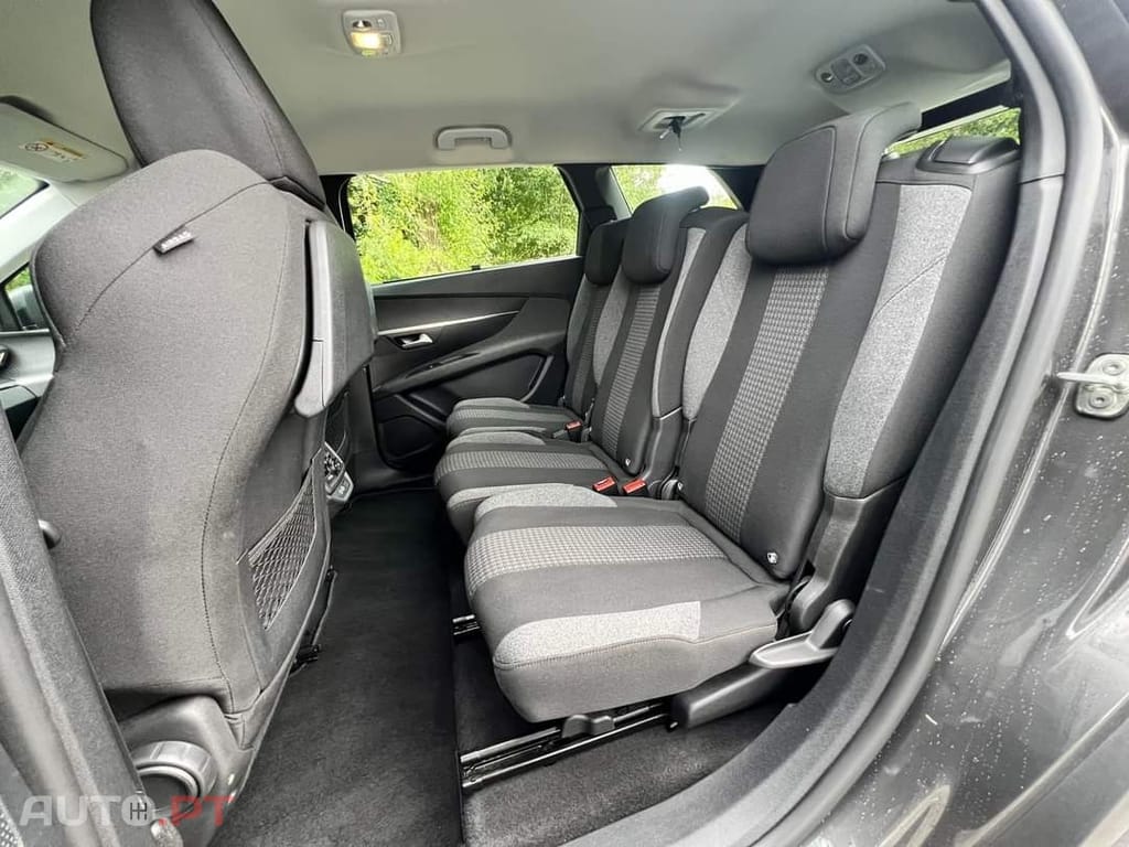 Peugeot 5008 1.2 PureTech Active Pack