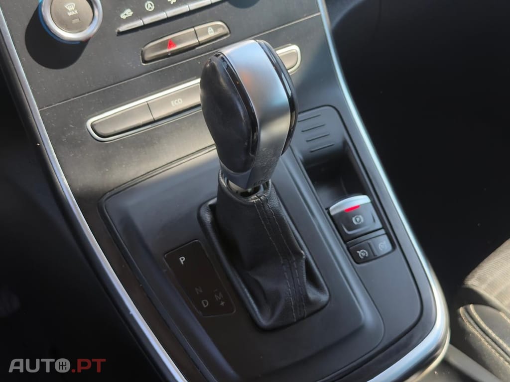 Renault Scénic 7 LUGARES