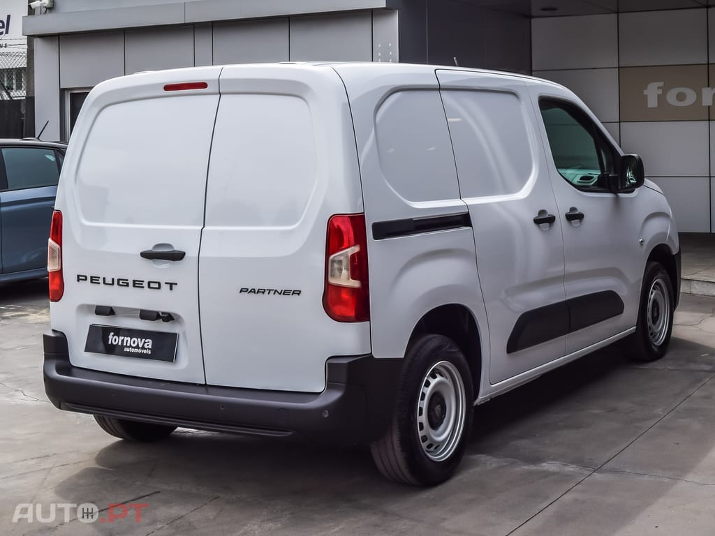 Peugeot Partner 1.5 BlueHDi Asphalt Standard