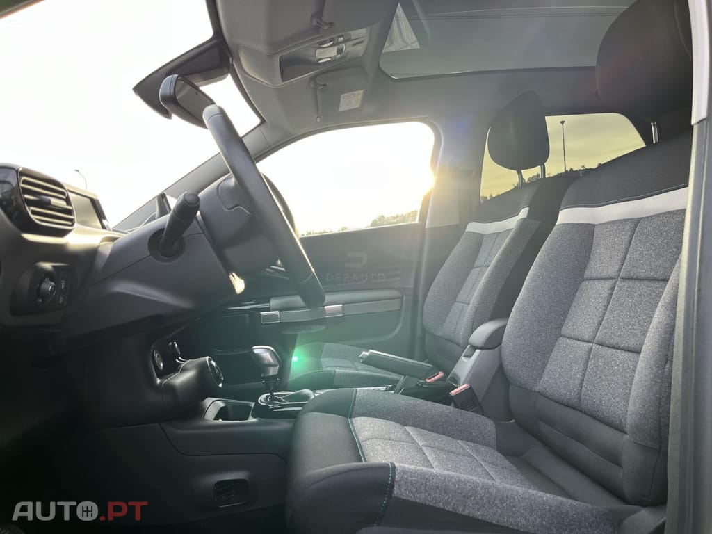 Citroen C4 Cactus Pure Tech 110 Stop&Start EAT6 Shine