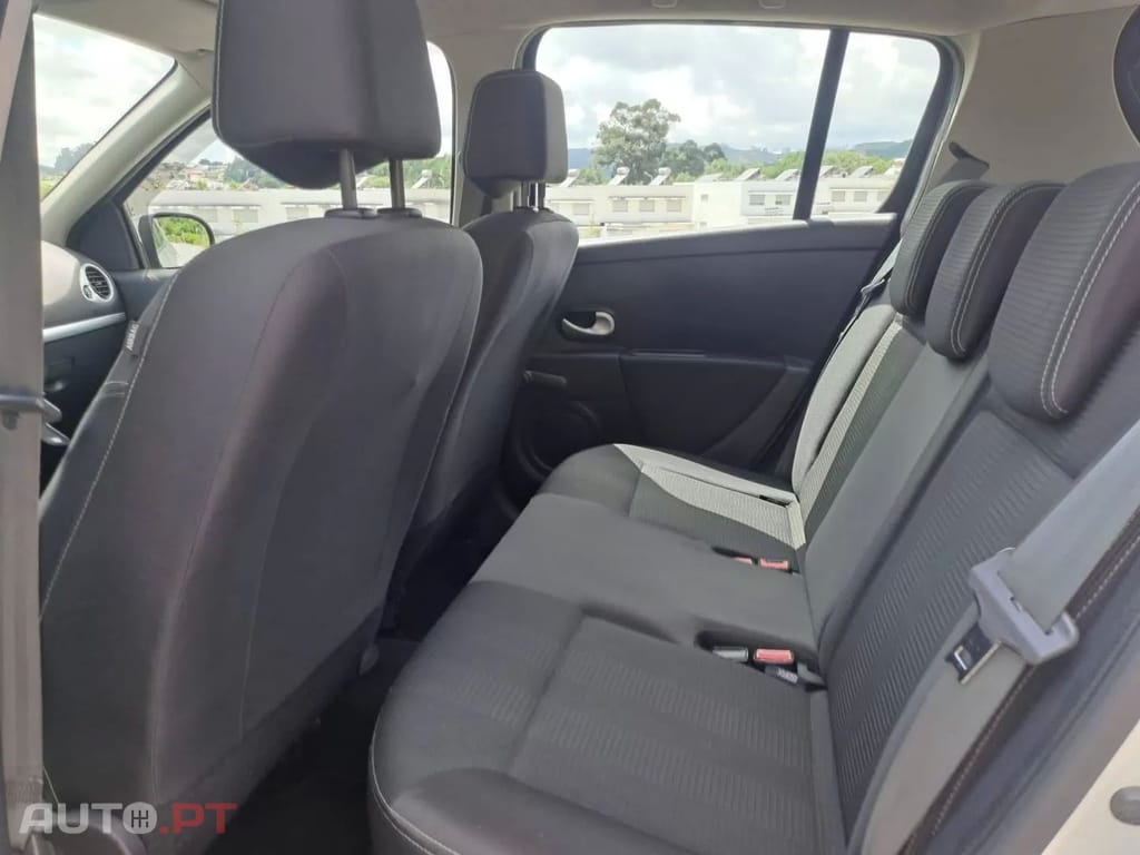 Renault Clio 1.5 dCi Dynamique S 82g