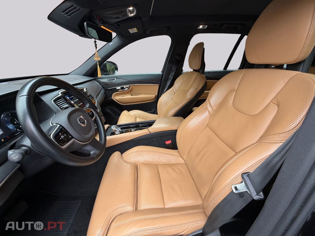 Volvo XC90 B5 Inscription