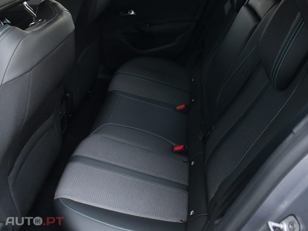 Peugeot 308 SW 1.2 PureTech Allure EAT8